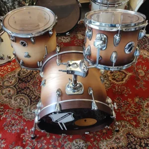 Millenium Compact Serie Brown Burst (SantaFe) 18×15, 10×8 14×14 + housses