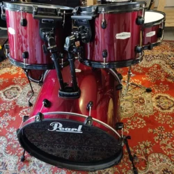 Pearl Forum 22&Prime; 12&Prime; 13&Prime; 16&Prime; + caisse claire 14&Prime;x5&Prime;