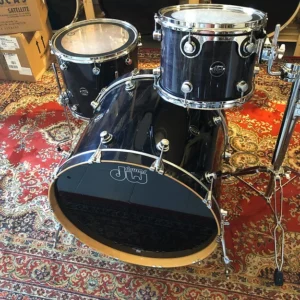 DW Performance Series HVX Ebony Stain