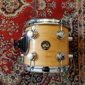 DW Pre-Collector (Maple / Keller) 10″x9″ Gloss Natural Black& Gold Badge