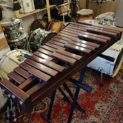 Xylophone 2 1/2 octaves