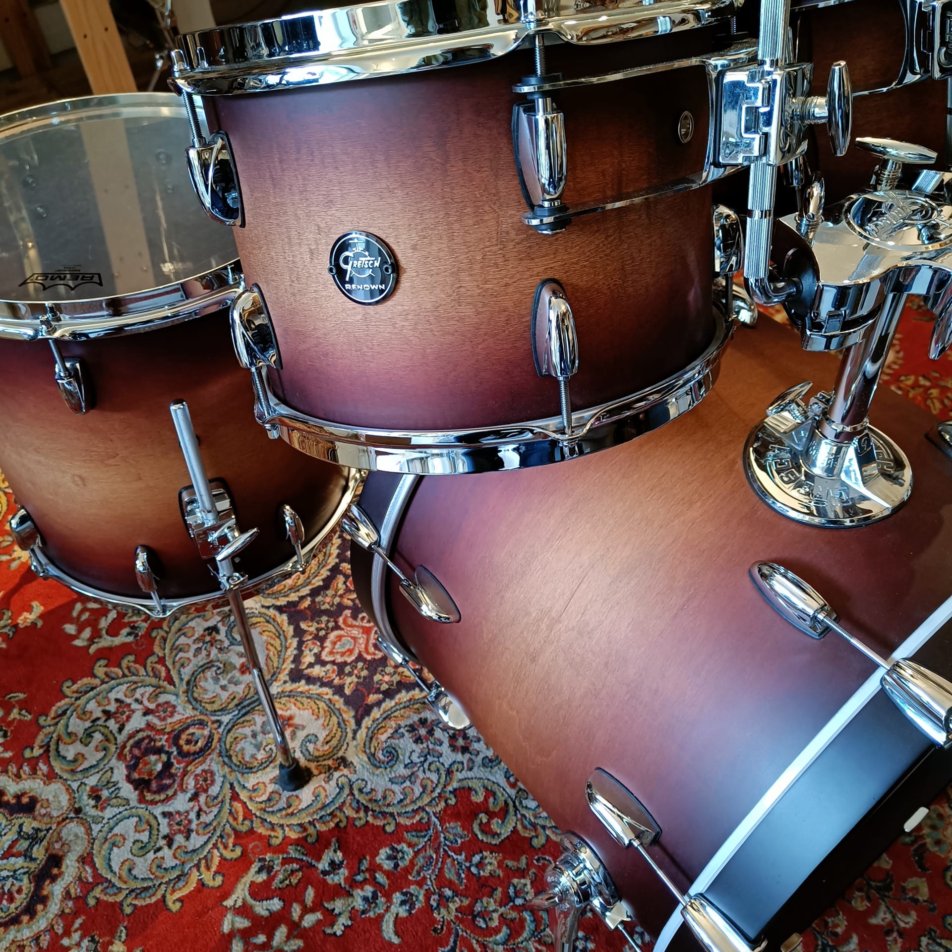 Gretsch Renown Maple Studio 10"x7" 12"x8" 14"x14" 20"x16" Satin Tobacco Burst - Image 4