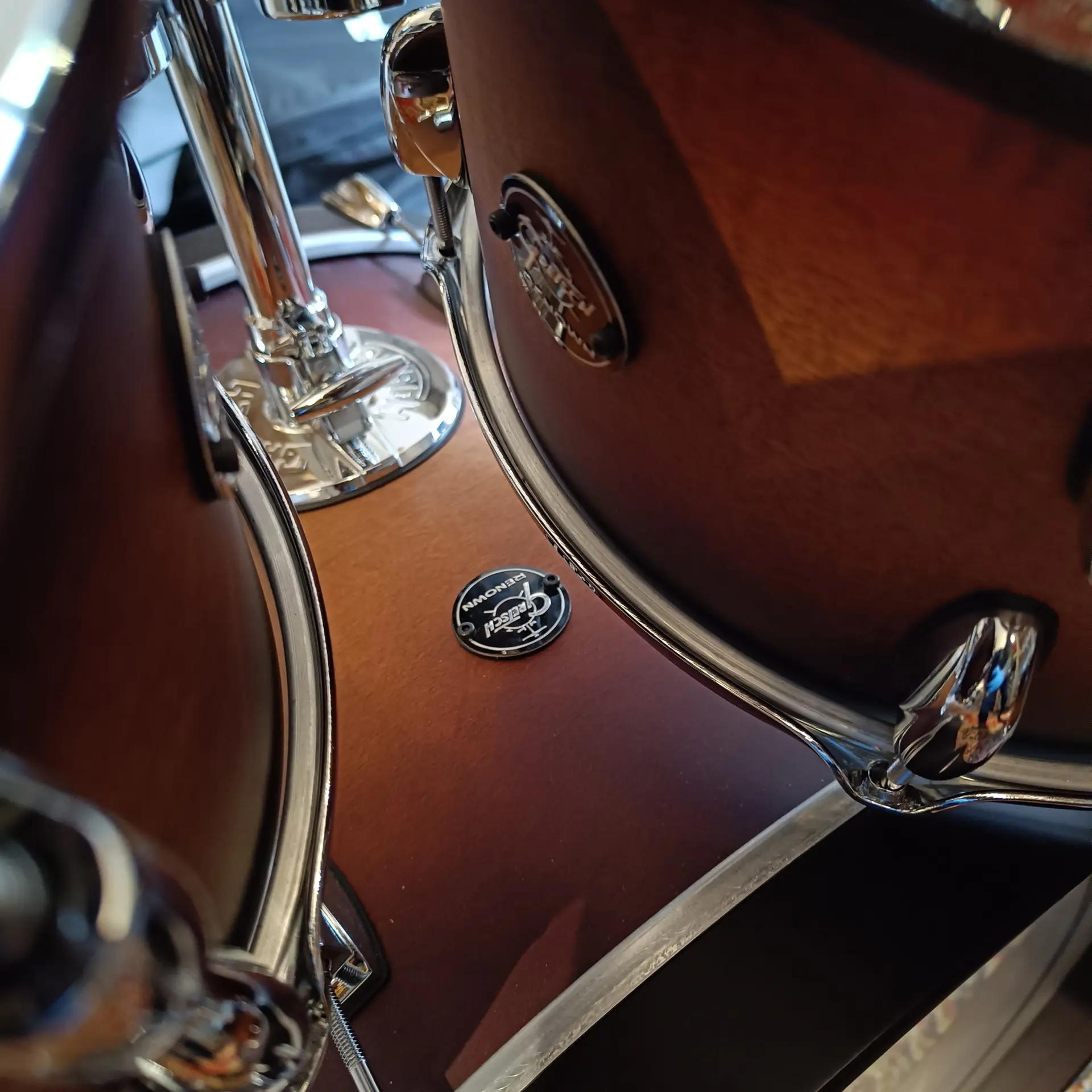 Gretsch Renown Maple Studio 10"x7" 12"x8" 14"x14" 20"x16" Satin Tobacco Burst – Image 8