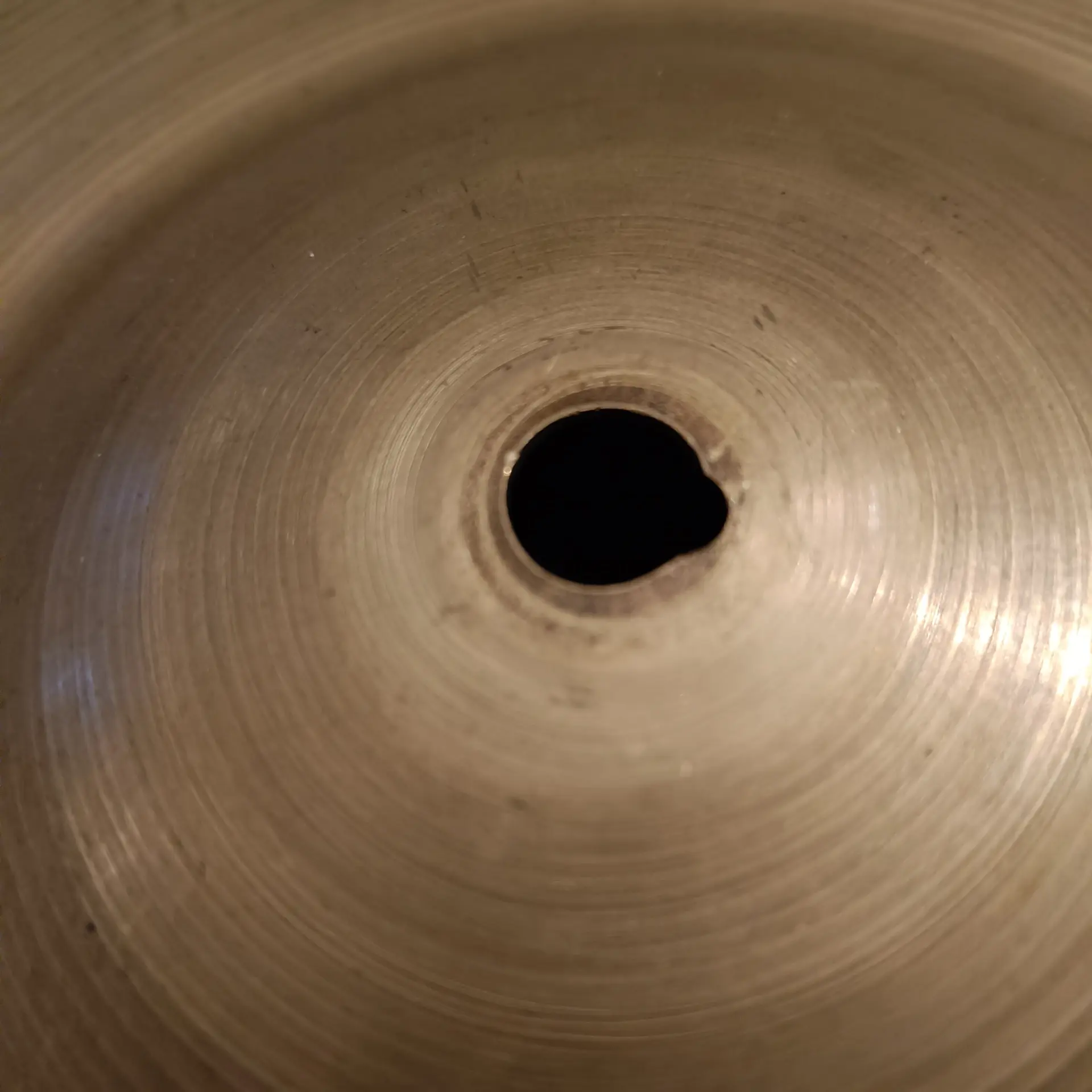 Zildjian Avedis Ride 24" Vintage 60's - Image 3
