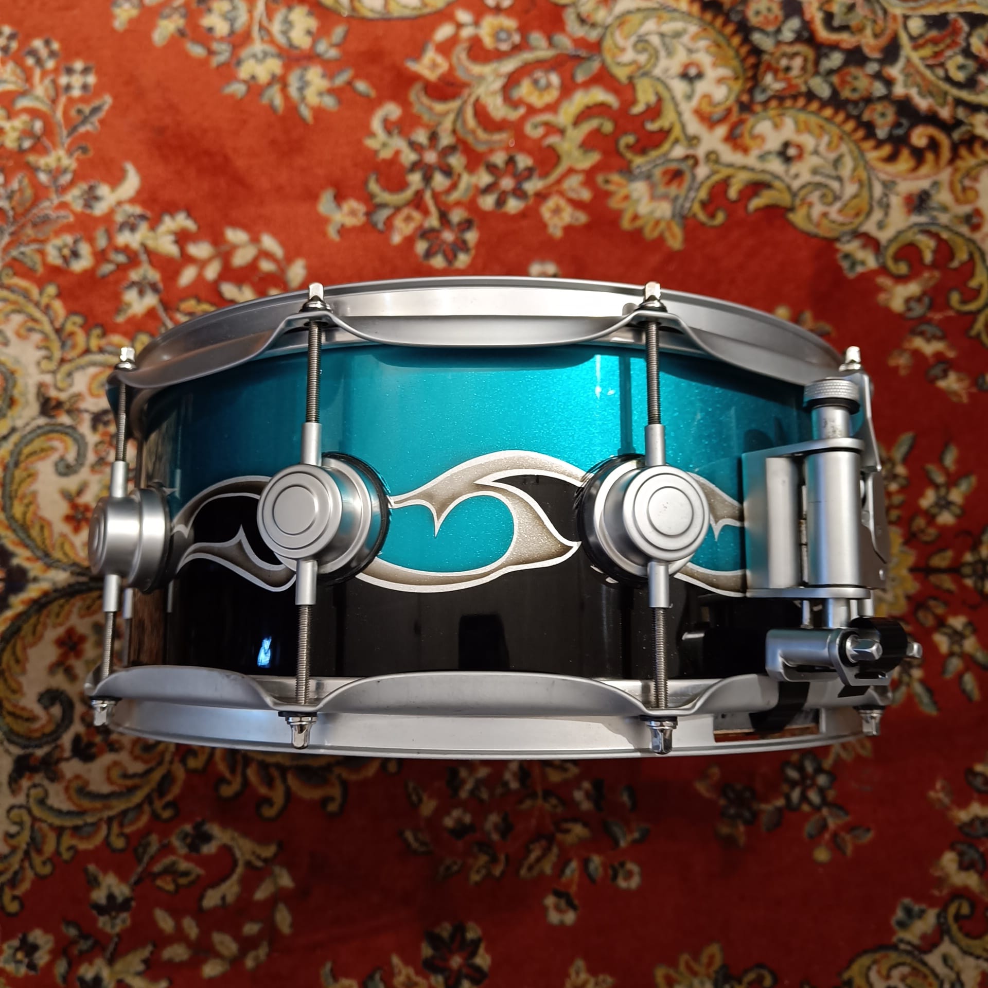 DW Collector Hot Rod Custom 14"x6" Satin Chrome Hardware 2005 – Image 3