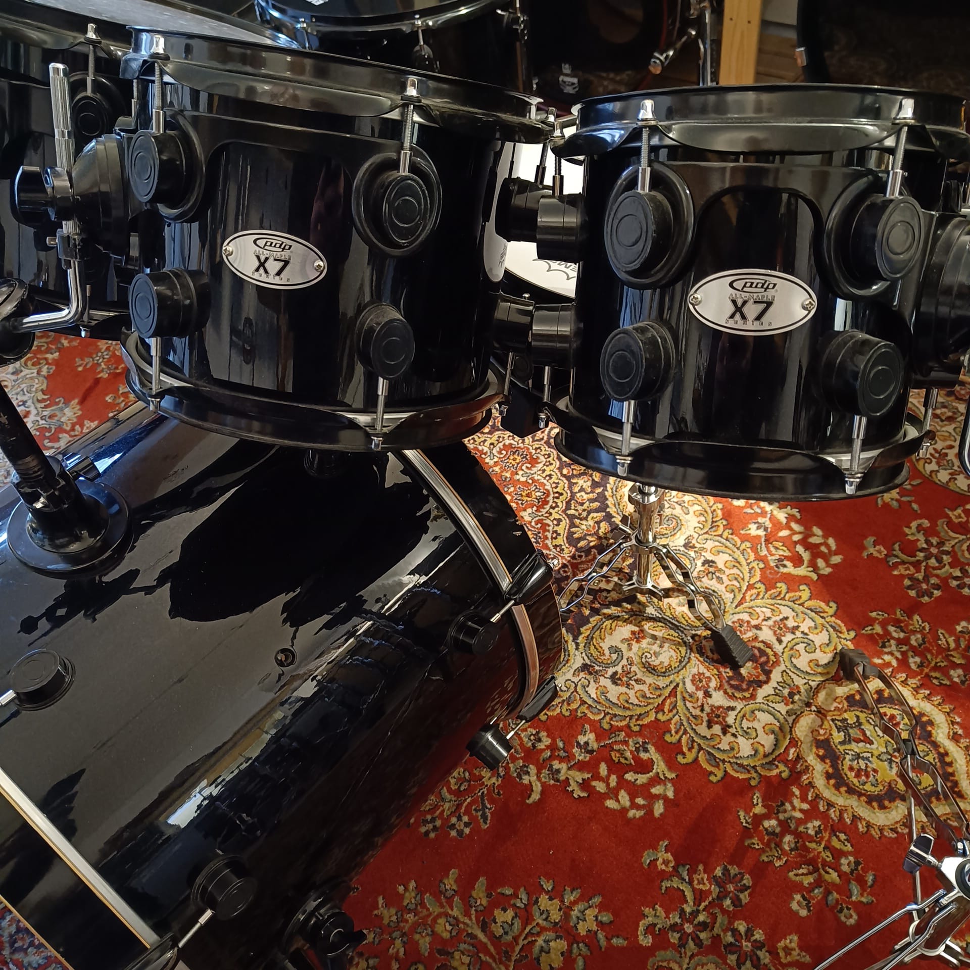 PDP X7 by DW All Maple Black Sparkle - Image 2