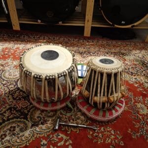 Tablas de Calcutta + marteau + gedi