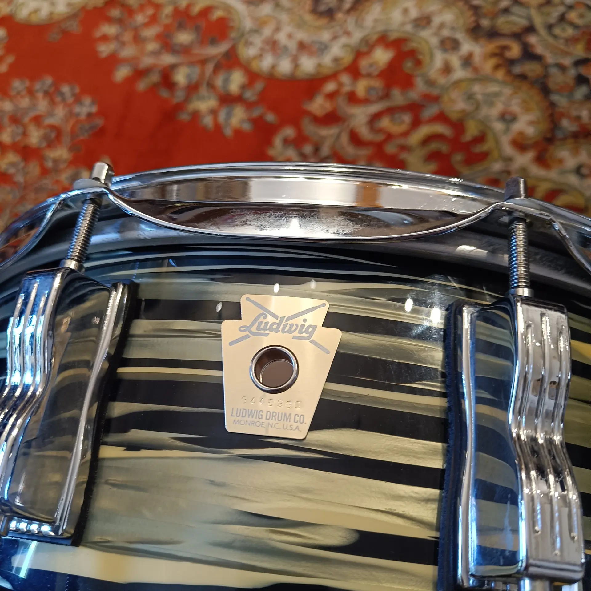 Ludwig Classic Maple 14"x5" Oyster Black Pearl Vintage 90's – Image 2