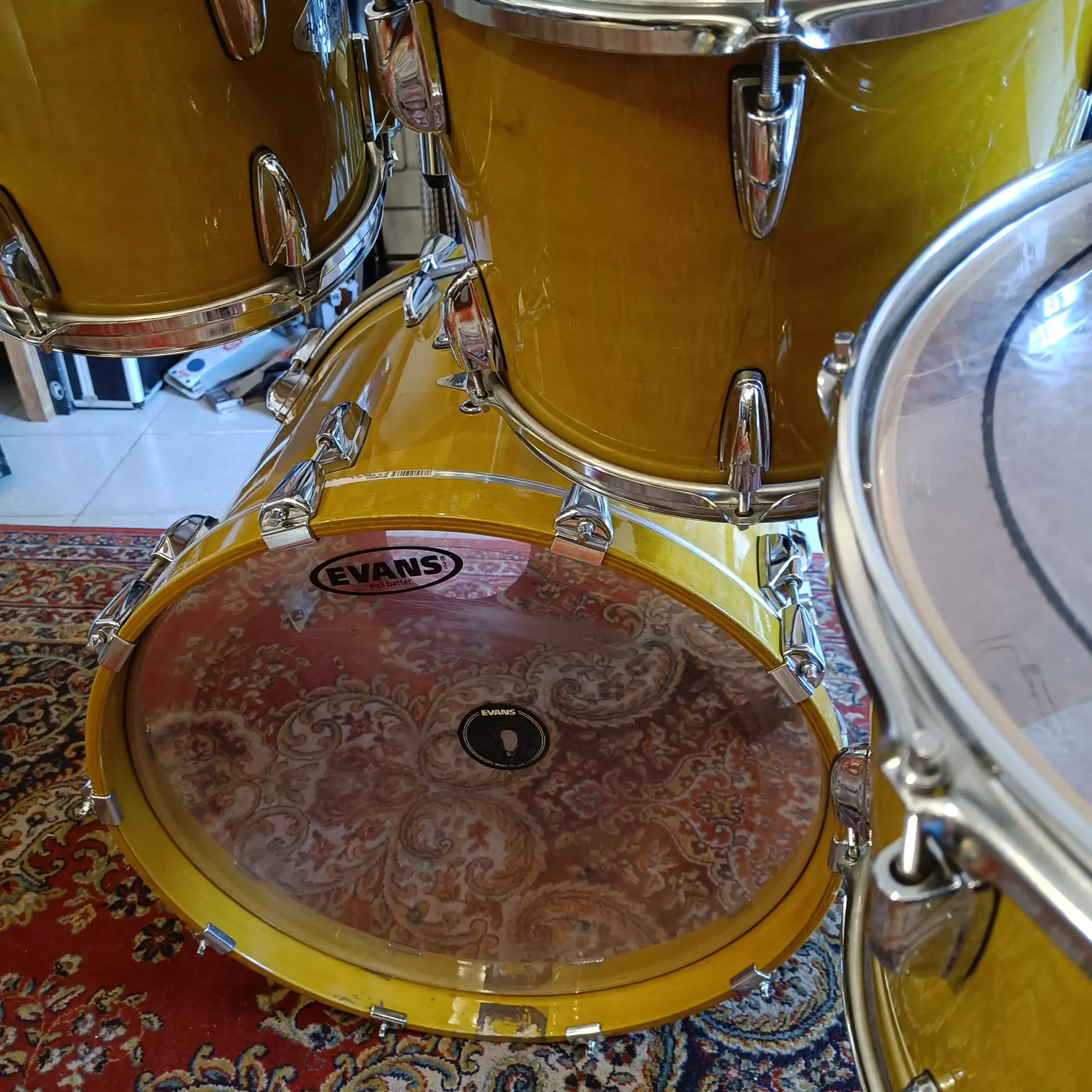 Yamaha Beech Custom 20"x14" 10"x9" 12"x10" 14"x12" Pear Yellow Made in Japan - Image 6