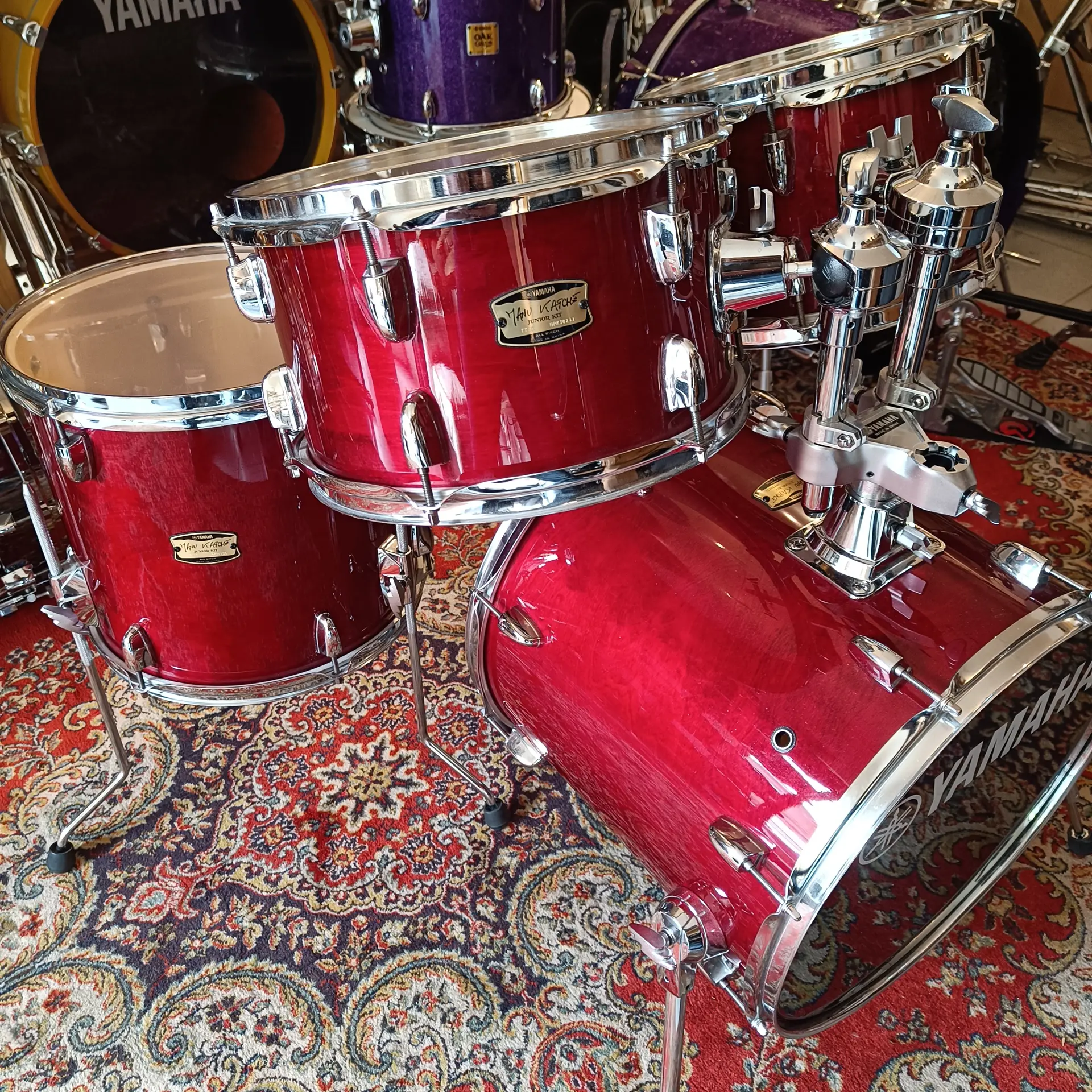 Yamaha Manu Katche Junior Kit Cranberry Red 16"x16" 10"x7" 12"x7" 13"x12" + caisse claire 12"x5" – Image 4