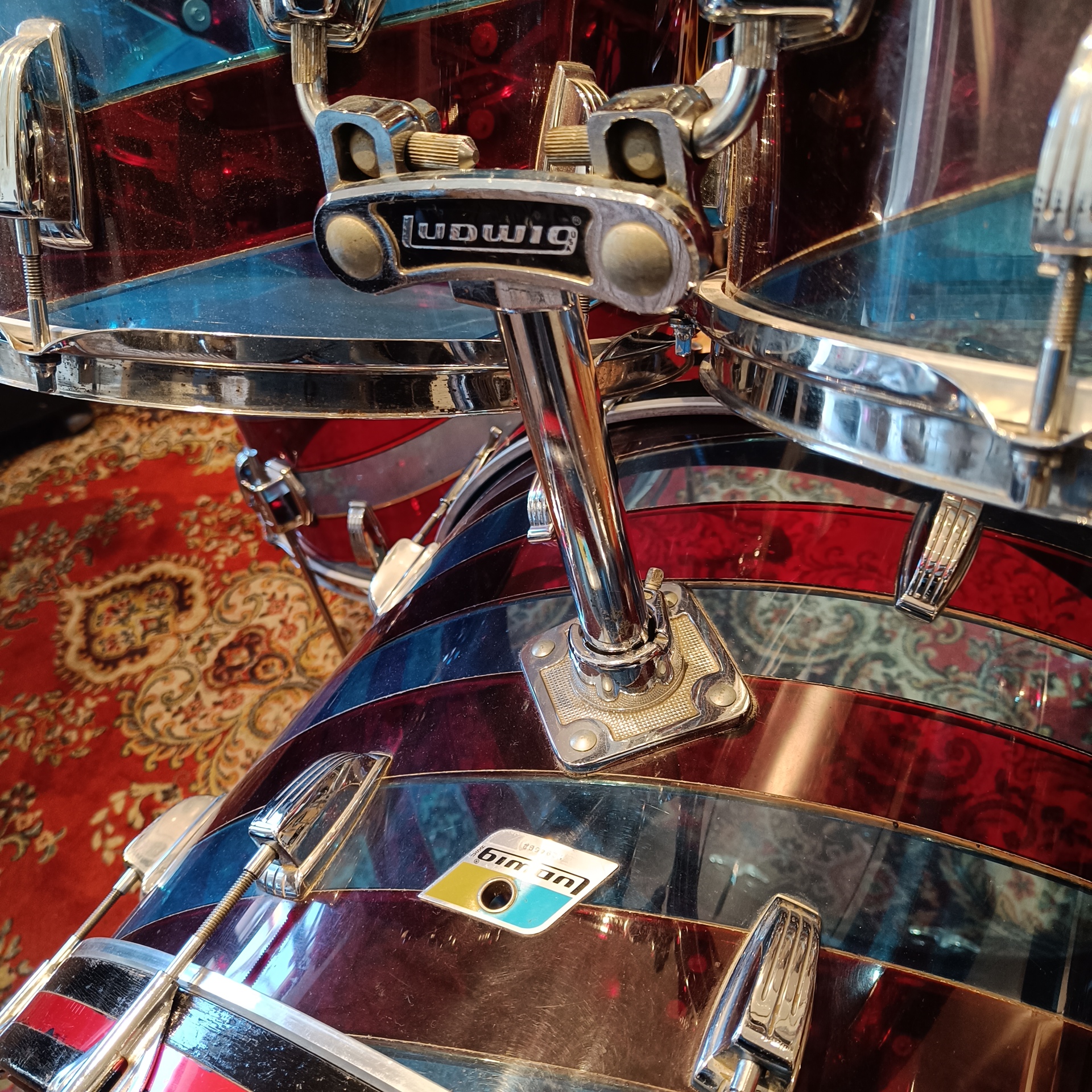 Ludwig Rainbow Vistalite Pattern C (Red/Blue) B&O 22″x14" 12″x8" 13″x9" 16″x16" + 14″x5″ Vintage 70's - Image 4