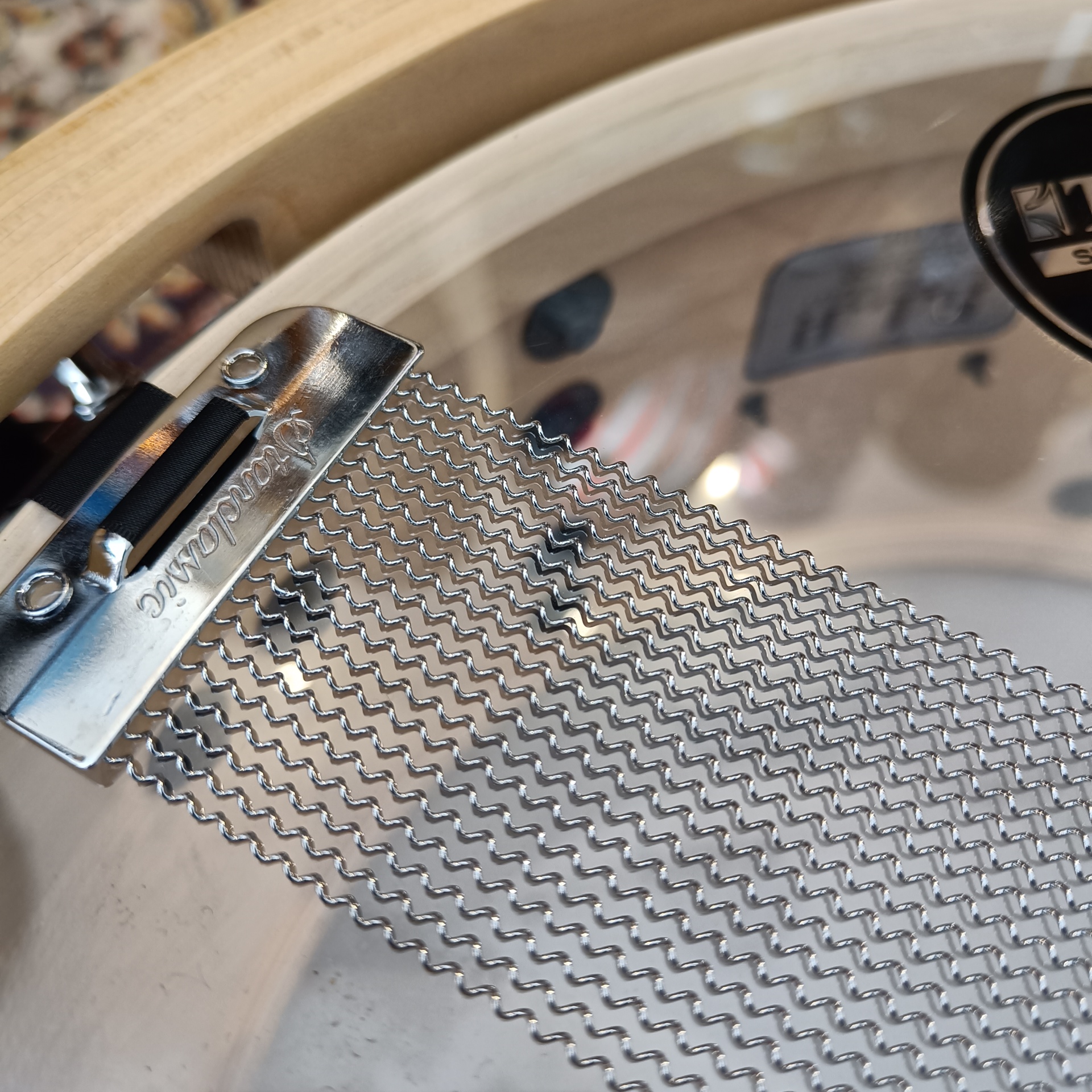 Tama SLP Studio Maple 14"x6,5" – Image 7