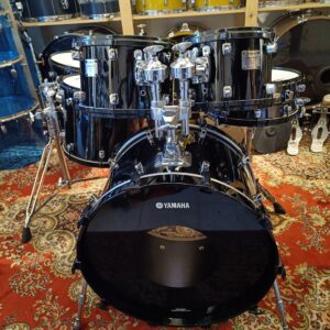 Yamaha Steve Gadd 30th Anniversary Drum Kit 22&Prime;x14&Prime; 10&Prime;x7,5&Prime; 12&Prime;x8&Prime; 14&Prime;x12&Prime; 16&Prime;x14&Prime; + snare 14&Prime;x5,5&Prime; Made in Japan