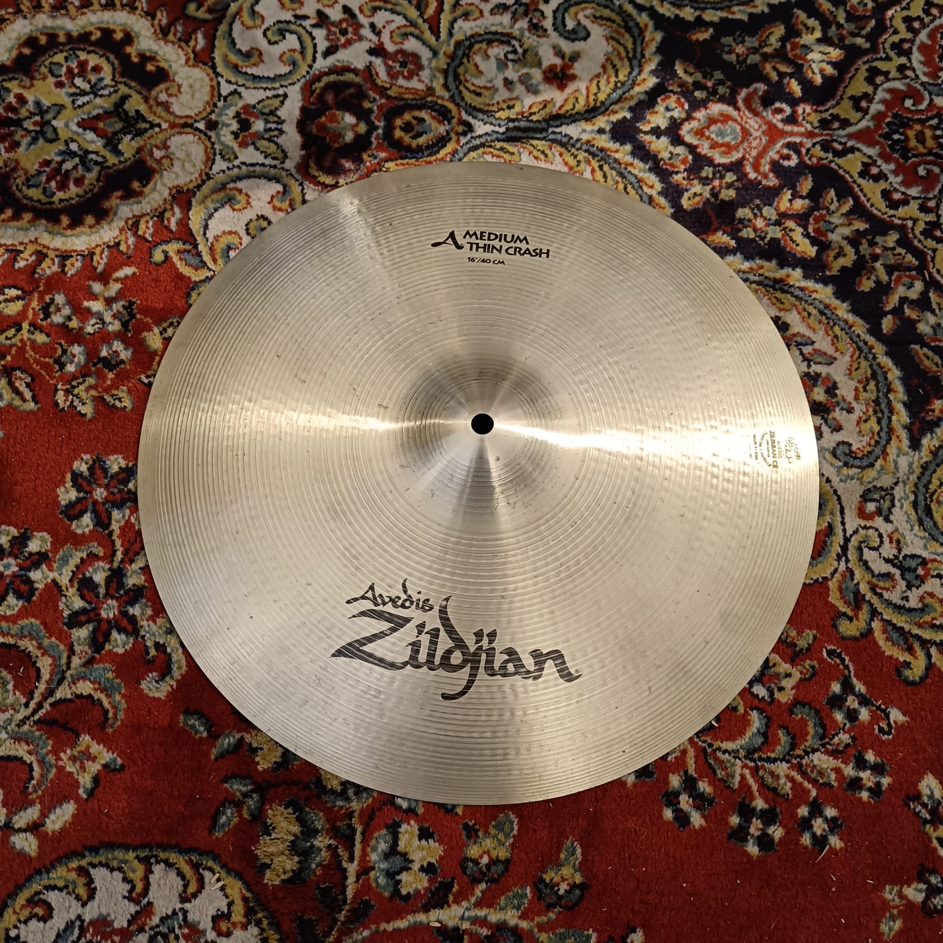 Zildjian Avedis Medium Thin Crash 16"