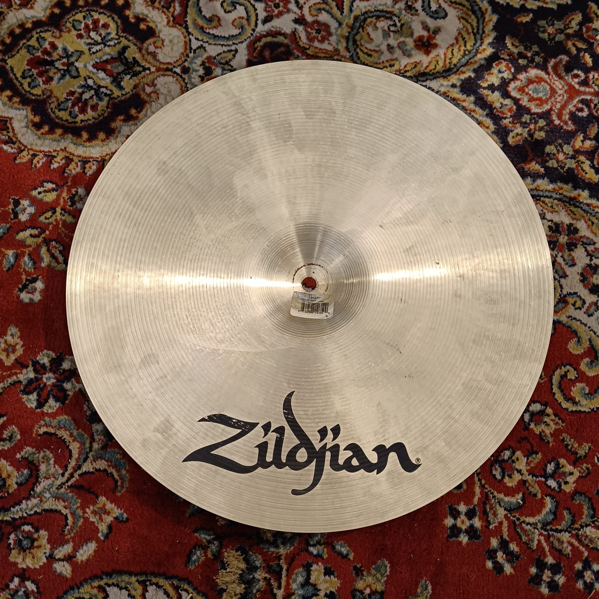 Zildjian Avedis Medium Thin Crash 16" – Image 3