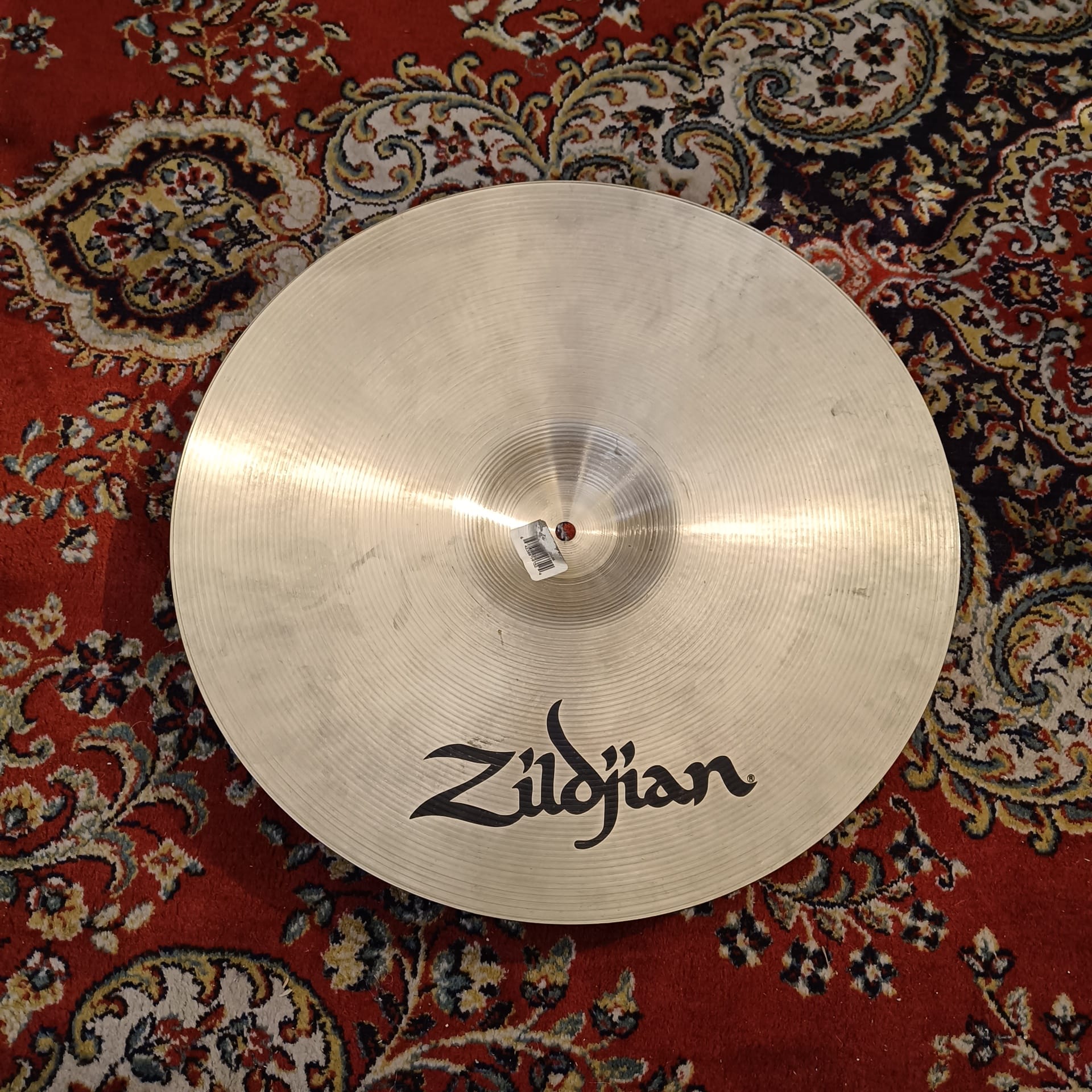 Zildjian Avedis Medium Thin Crash 18" – Image 3