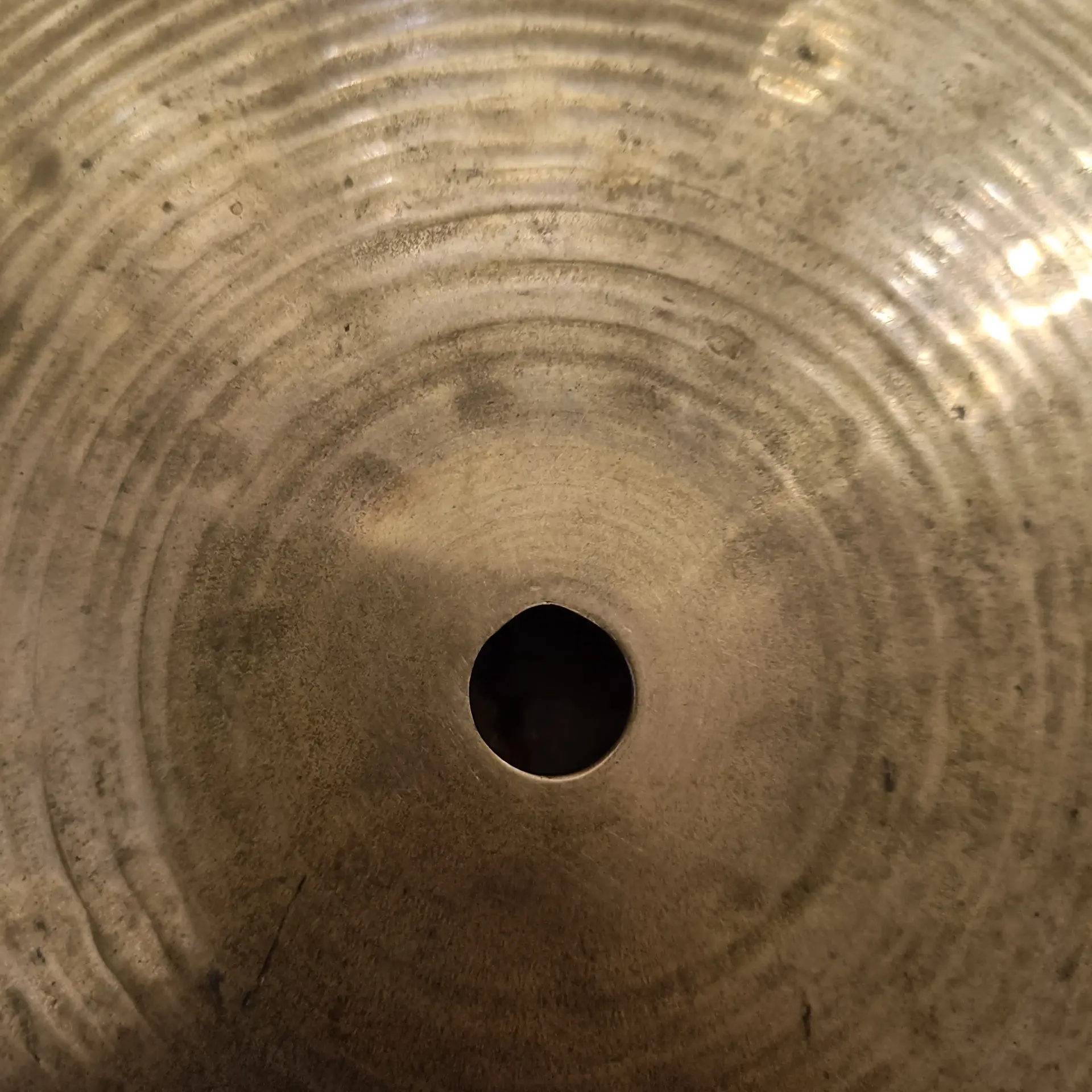 Sabian Ed Thigpen Signature Flat Ride 18" rivetée – Image 2