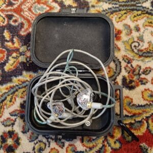 Mackie MP-460 Clear EAR Bundle