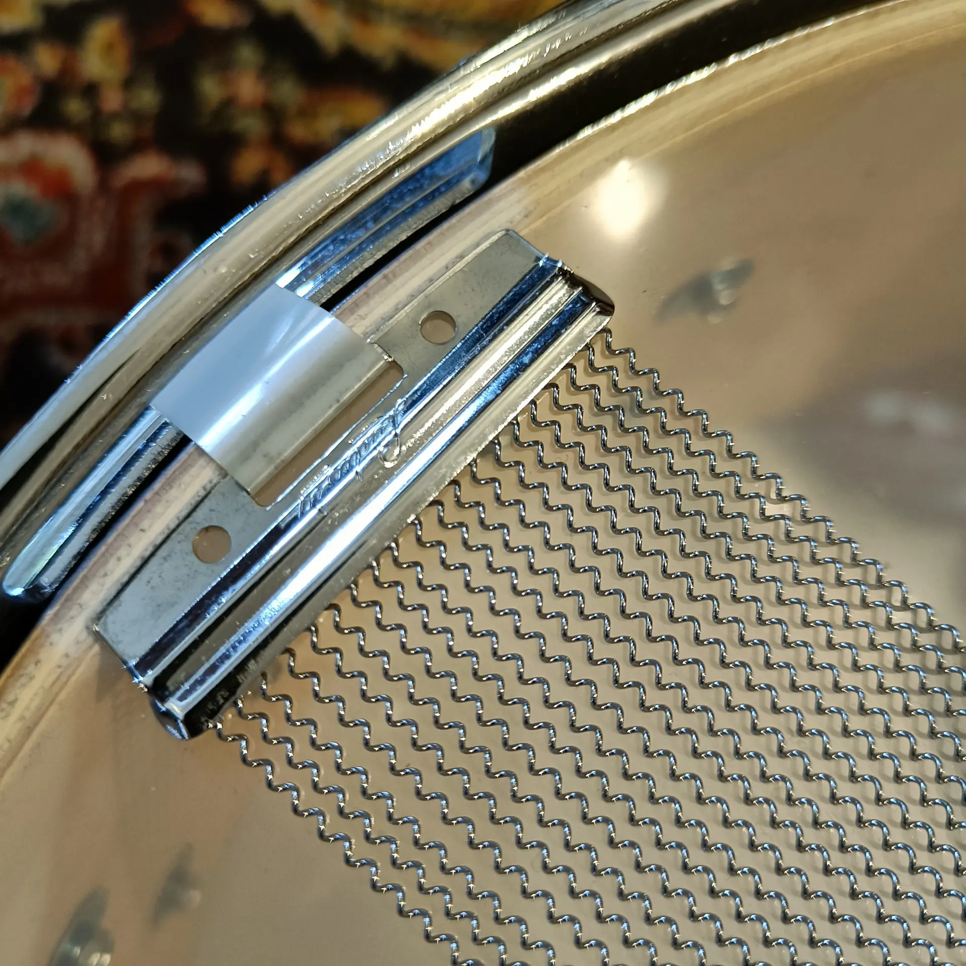 Ludwig Club Date Cherry Satin 14x6,5 - Image 8
