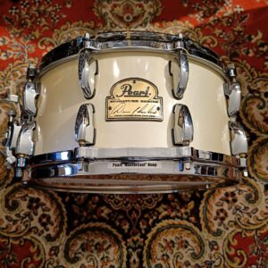 Pearl Dennis Chambers Signature 14×6,5