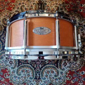 Pearl Free Floating Snare 14"x6,5" Maple Mahogany