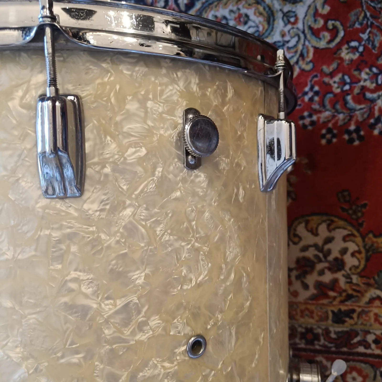 Rogers 16"x16" Floor Tom White Marine Pearl Vintage 70's – Image 4