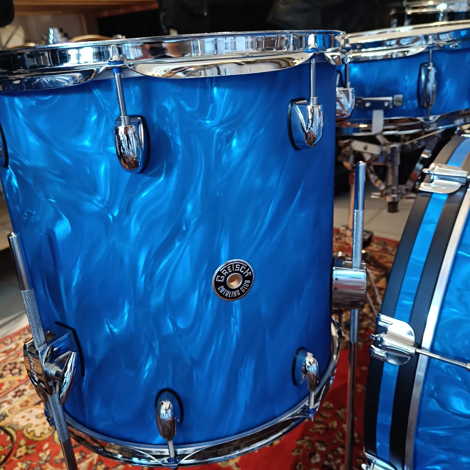 Gretsch Catalina Club Jazz Blue Satin Flame Ltd 18"x14" 12"x8" 14"x14" + CC 14"x5,5" – Image 5