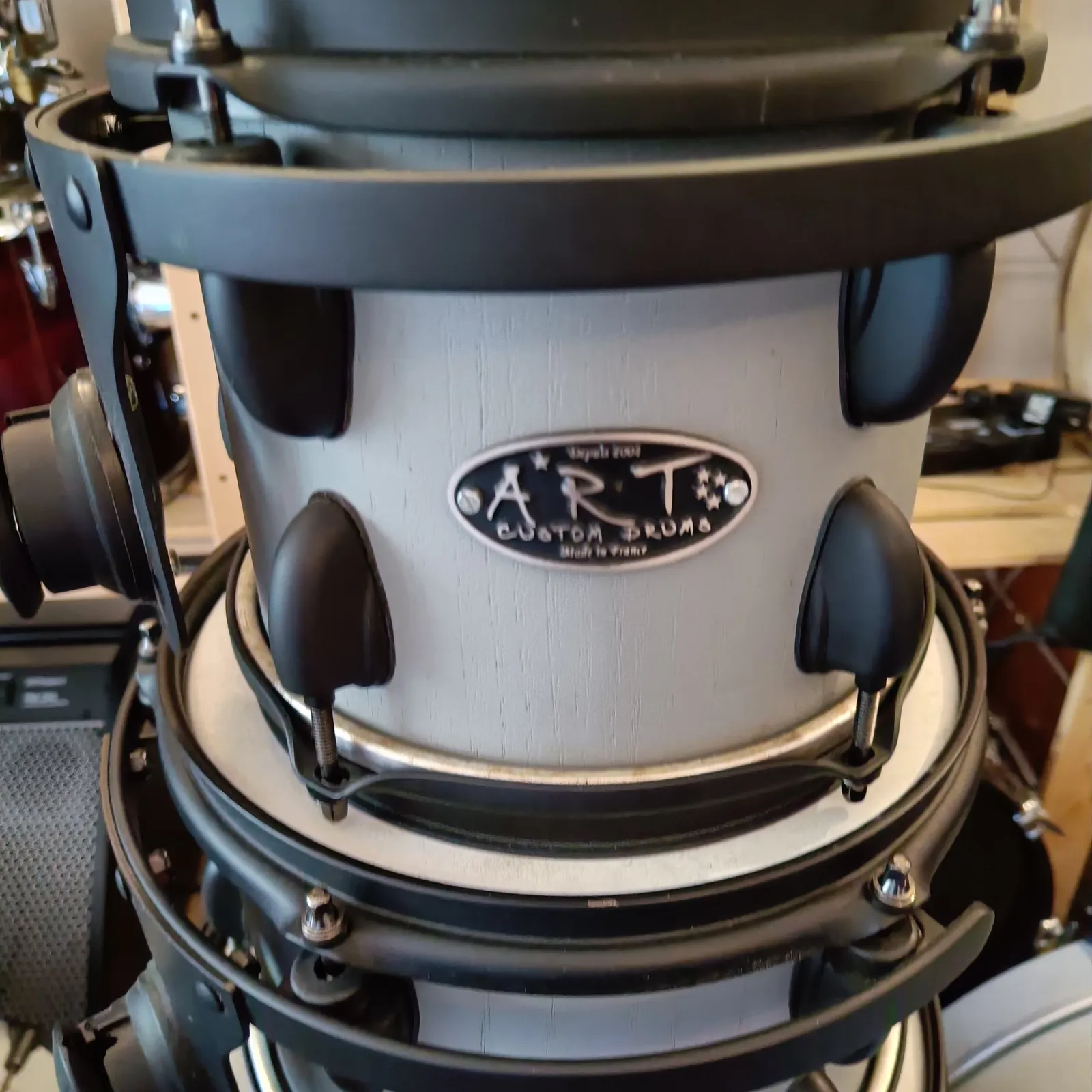 Art Custom Drums 8"x7" 10"x7" 12"x8" 14"x12" 16"x14" 22"x20" Chestnut Medium Matte Grey – Image 3
