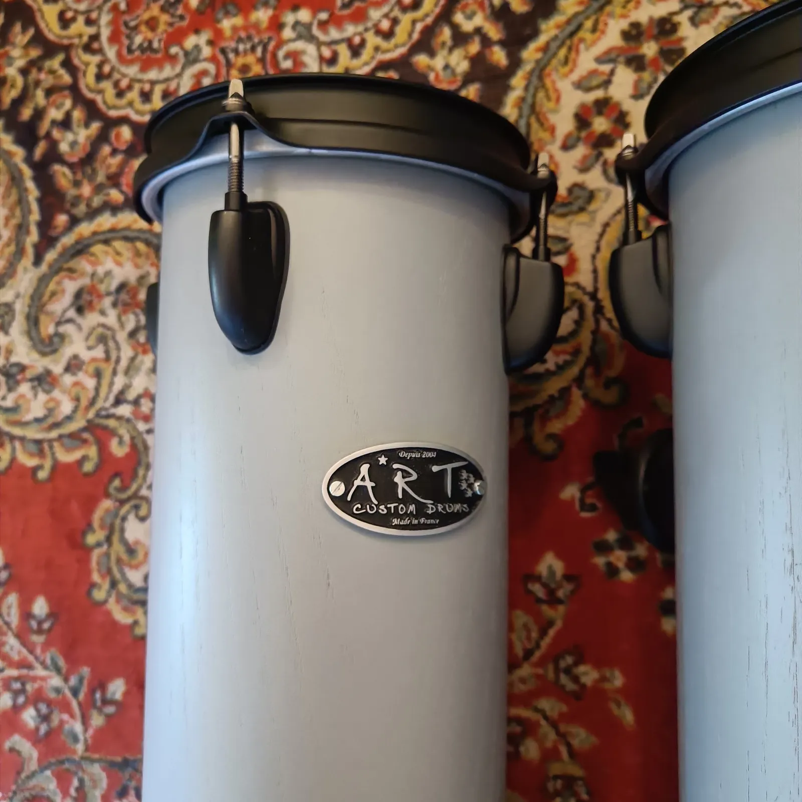 Art Custom Drums Octobans 6"x21" & 6"x17" Chesnut Medium Matte Grey – Image 2